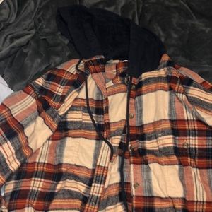 women’s american eagle hooded flannel